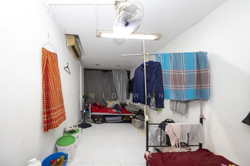 1016A Upper serangoon road, , 3 Bedrooms, 1,001 sqft, Shophouse For Sale, by David Wang, 500158586 - Bedroom - PropertyGuru.com.sg