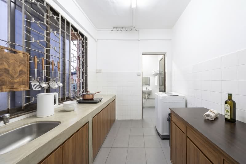 1016A Upper serangoon road, , 3 Bedrooms, 1,001 sqft, Shophouse For Sale, by David Wang, 500158586 - Kitchen - PropertyGuru.com.sg
