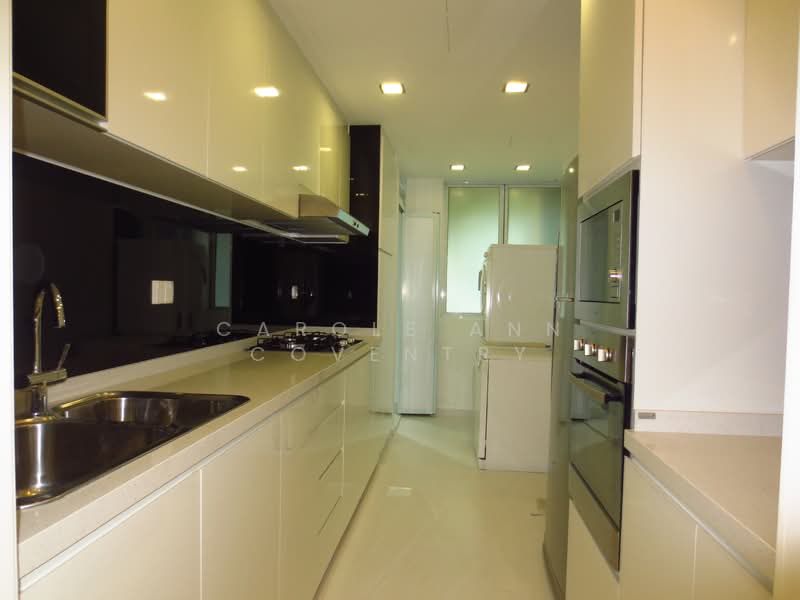 Duchess Crest, 84 Duchess Avenue, 4 Bedrooms, 1,883 sqft, Condominium For Rent, by Carole Ann Coventry, 500158595 - Kitchen - PropertyGuru.com.sg