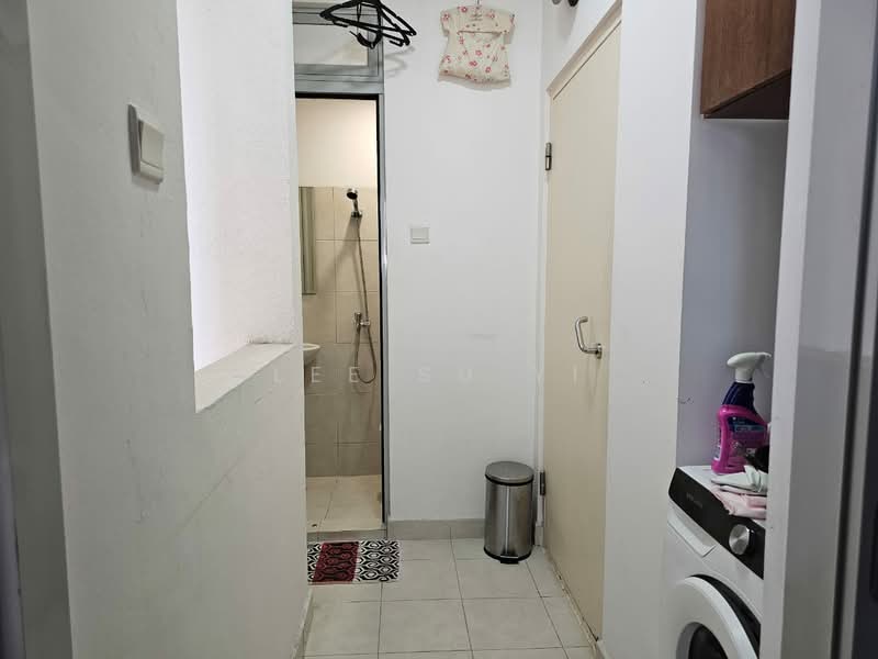 Astor, 51C Lengkong Empat, 3 Bedrooms, 1,119 sqft, Condominium For Sale, by Lee Su Yi, 500158602 - Bathroom - PropertyGuru.com.sg