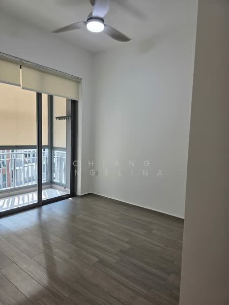Forest Woods, , 3 Bedrooms, 904 sqft, Condominium For Rent, by Chiang Angelina, 500158614 - Balcony - PropertyGuru.com.sg