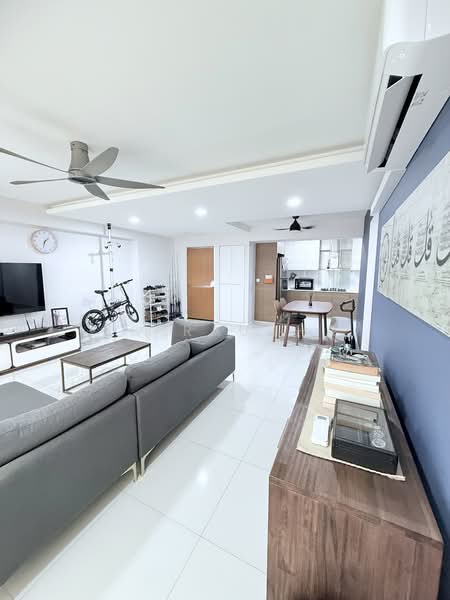 310C Punggol Walk, 310C Punggol Walk, 3 Bedrooms, 1,206 sqft, HDB Flat For Rent, by SQ Raudha, 500158620 - Living Room - PropertyGuru.com.sg