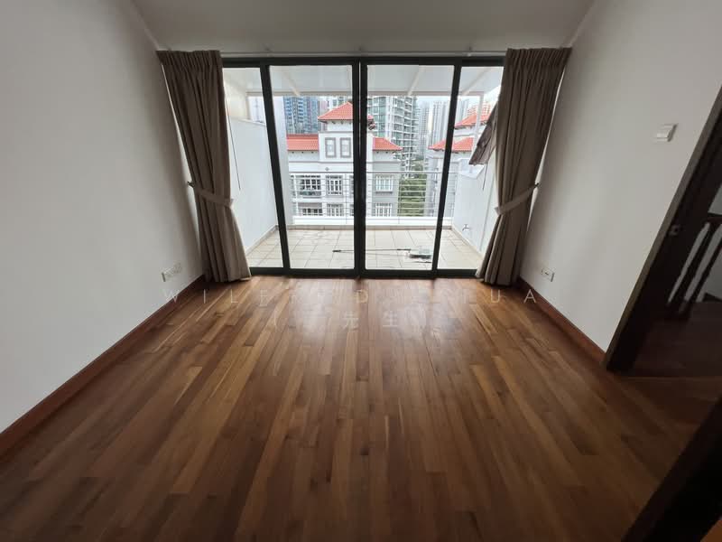 Robertson quay, River valley, Orchard, , 3 Bedrooms, 1,765 sqft, Condominium For Rent, by Wilfred Chua (蔡先生), 500158622 - 2nd bedroom with balcony - PropertyGuru.com.sg