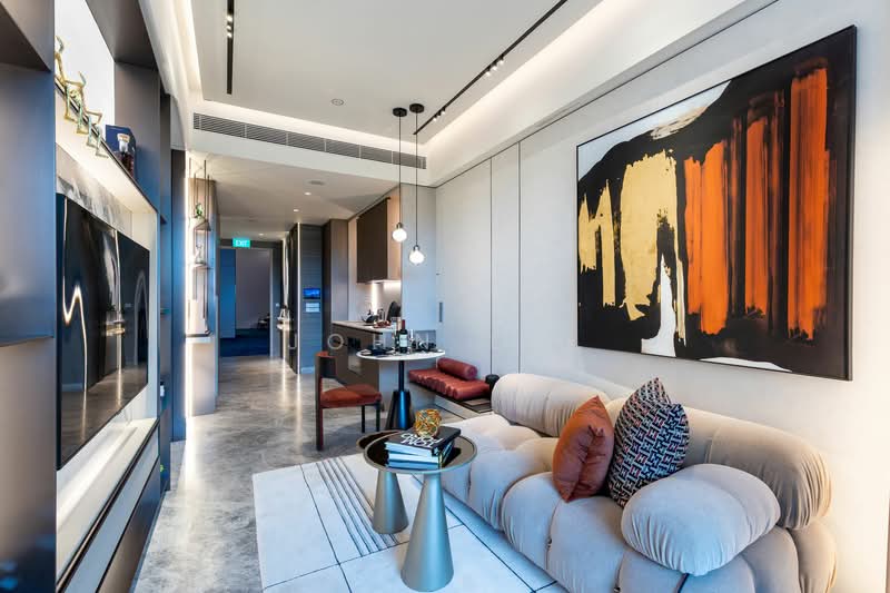 W Residences Marina View - Singapore, 22 Marina View, 2 Bedrooms, 710 sqft, Condominium For Sale, by John Lee, 500158625 - Living Room - PropertyGuru.com.sg