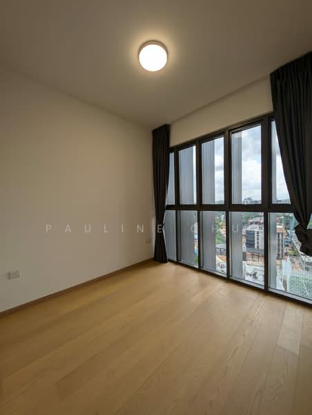 Midwood, 8 Hillview Rise, 3 Bedrooms, 990 sqft, Condominium For Sale, by Pauline Chua, 500158641 - View - PropertyGuru.com.sg