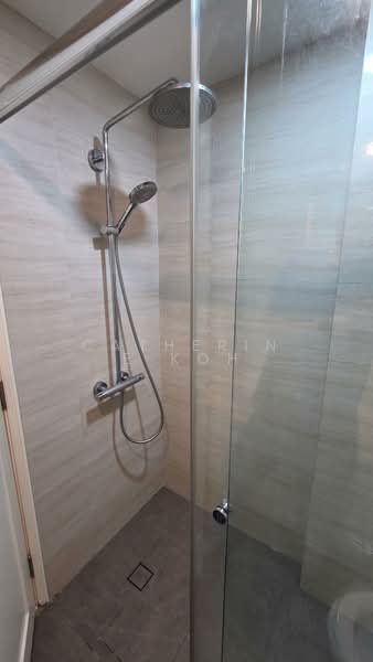 Emerald Garden, 33 Club Street, Room Rental, 100 sqft, Condominium For Rent, by Catherine Koh, 500158646 - MBR 1 Bathroom 0127 - PropertyGuru.com.sg