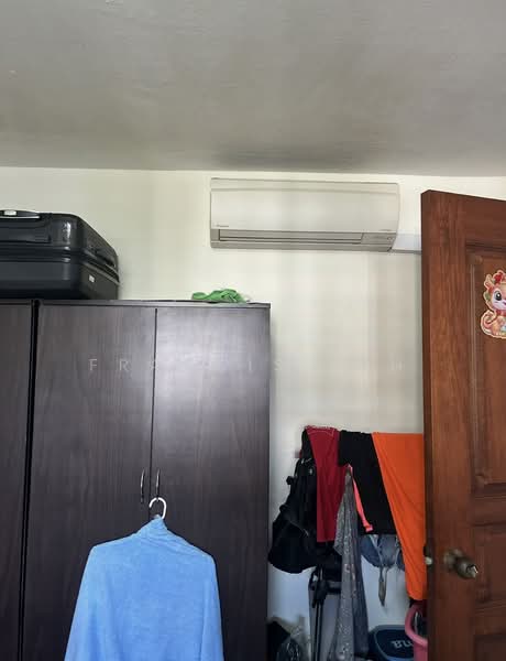 100 Lorong 1 Toa Payoh, 100 Lorong 1 Toa Payoh, Room Rental, 100 sqft, HDB Flat For Rent, by Francis Loh, 500158653 - Interior - PropertyGuru.com.sg