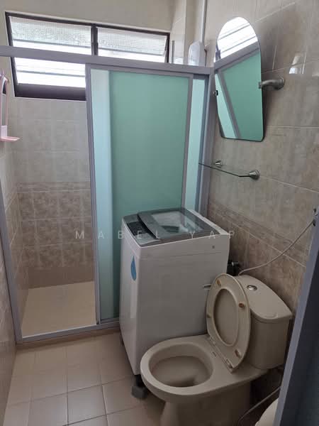 105 Towner Road, 105 Towner Road, Room Rental, 280 sqft, HDB Flat For Rent, by Mabel Yap, 500158656 - Bathroom - PropertyGuru.com.sg