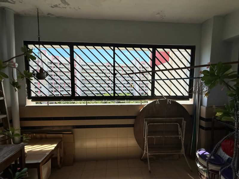 418 Hougang Avenue 8, 418 Hougang Avenue 8, 4 Bedrooms, 1,324 sqft, HDB Flat For Sale, by Stephen Tan, 500158668 - Balcony - PropertyGuru.com.sg