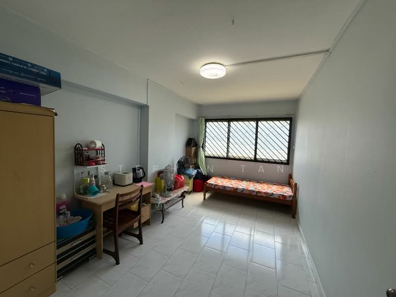 418 Hougang Avenue 8, 418 Hougang Avenue 8, 4 Bedrooms, 1,324 sqft, HDB Flat For Sale, by Stephen Tan, 500158668 - PropertyGuru.com.sg