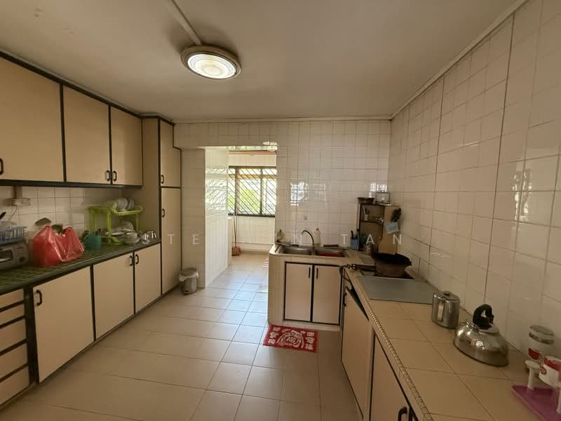 418 Hougang Avenue 8, 418 Hougang Avenue 8, 4 Bedrooms, 1,324 sqft, HDB Flat For Sale, by Stephen Tan, 500158668 - PropertyGuru.com.sg