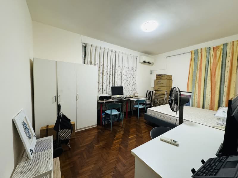 Shepherd's Hill Estate, Shepard's Drive, Room Rental, 150 sqft, Detached House For Rent, by Winnee Yang, 500158681 - Bedroom - PropertyGuru.com.sg