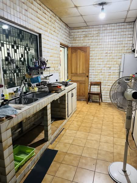 Shepherd's Hill Estate, Shepard's Drive, Room Rental, 150 sqft, Detached House For Rent, by Winnee Yang, 500158681 - Kitchen - PropertyGuru.com.sg