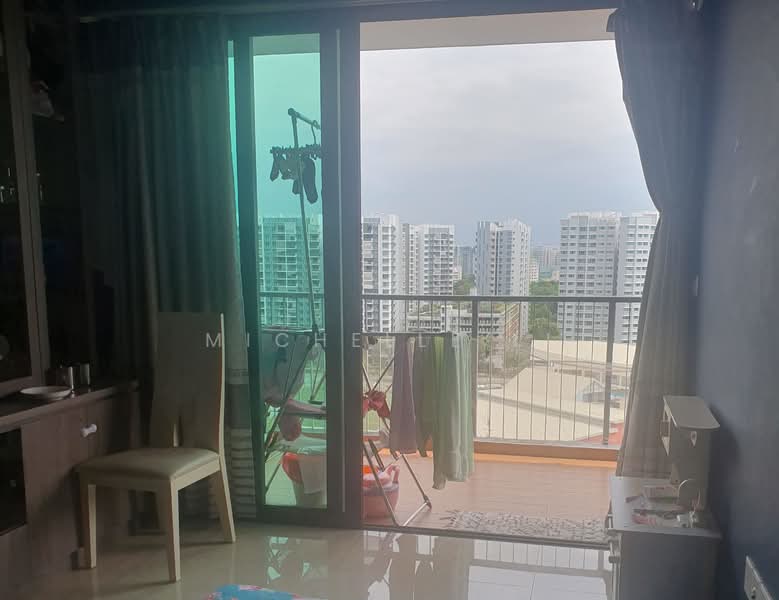 Kingsford Waterbay, 84 Upper Serangoon View, 3 Bedrooms, 1,023 sqft, Condominium For Rent, by Michelle Li, 500158682 - Balcony - PropertyGuru.com.sg