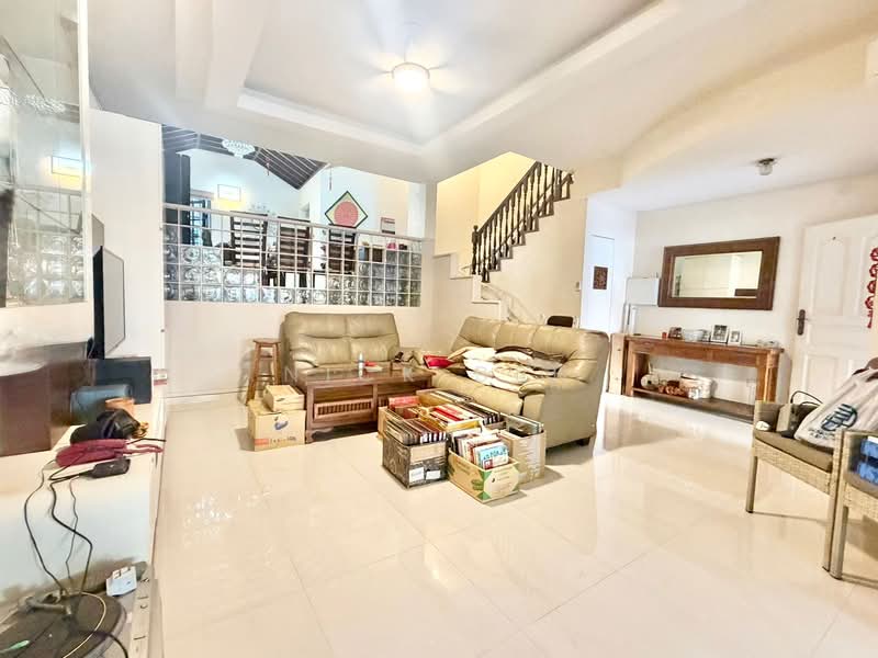 Thomson Plaza 3 Storey House 1KM Ai Tong!, , 5 Bedrooms, 2,600 sqft, Terraced House For Sale, by Nick Beh, 500158686 - Living Room - PropertyGuru.com.sg