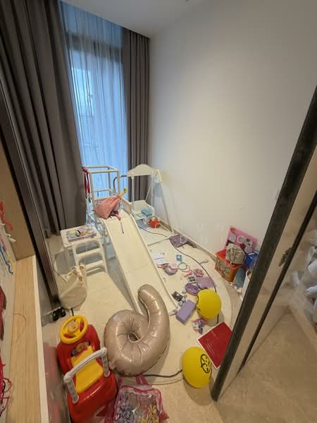 Cairnhill Nine, 15 Cairnhill Road, 3 Bedrooms, 1,066 sqft, Condominium For Rent, by Lee Chun Peng Adnic, 500158695 - PropertyGuru.com.sg