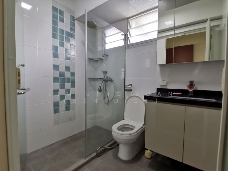 440C Fernvale Link, 440C Fernvale Link, 3 Bedrooms, 1,216 sqft, HDB Flat For Rent, by Lim Jing Tuan (Benedict), 500158696 - Bathroom - PropertyGuru.com.sg