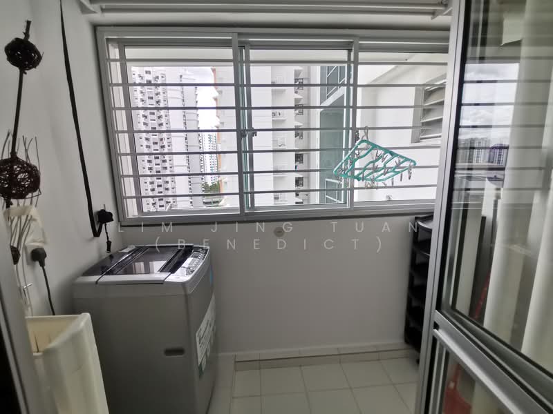 440C Fernvale Link, 440C Fernvale Link, 3 Bedrooms, 1,216 sqft, HDB Flat For Rent, by Lim Jing Tuan (Benedict), 500158696 - Balcony - PropertyGuru.com.sg