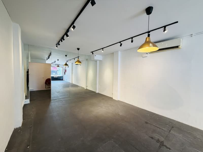 329 Joo Chiat Road, 329 Joo Chiat Road, 806 sqft, Shop / Shophouse For Rent, by Preston Tan, 500158701 - Interior - CommercialGuru.com.sg