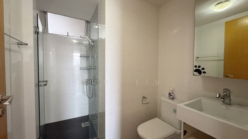 Oasis @ Elias, 68 Elias Road, 3 Bedrooms, 1,216 sqft, Condominium For Sale, by Judy Liu, 500158709 - Bathroom - PropertyGuru.com.sg