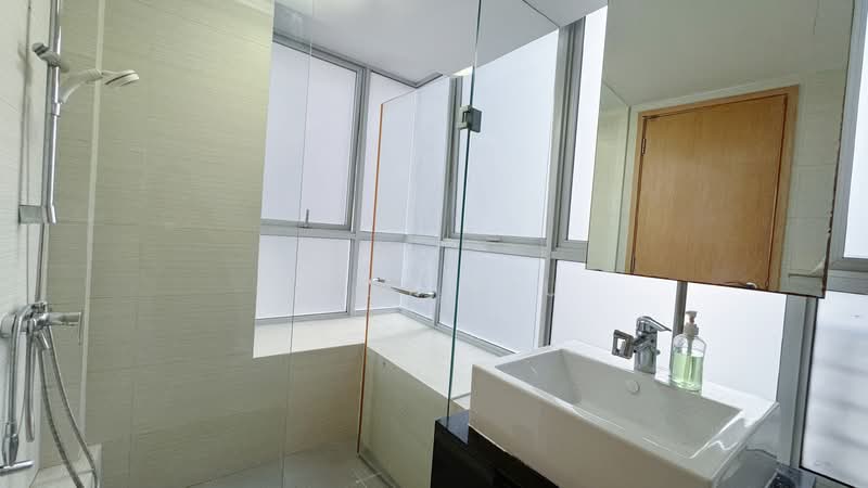 Oasis @ Elias, 68 Elias Road, 3 Bedrooms, 1,216 sqft, Condominium For Sale, by Judy Liu, 500158709 - Bathroom - PropertyGuru.com.sg
