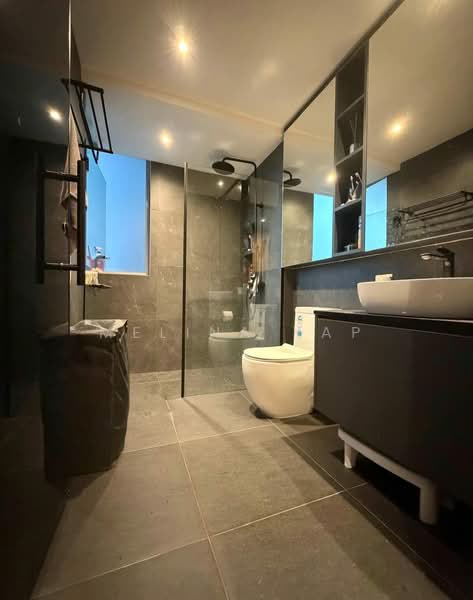 Austville Residences, 13 Sengkang East Avenue, 3 Bedrooms, 1,023 sqft, Executive Condominium For Sale, by Melina Yap, 500158710 - Master Bathroom - PropertyGuru.com.sg