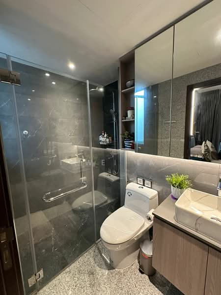 Hillsta, 66 Phoenix Road, 2 Bedrooms, 850 sqft, Condominium For Sale, by Jiawei Tan, 500158720 - Bathroom - PropertyGuru.com.sg