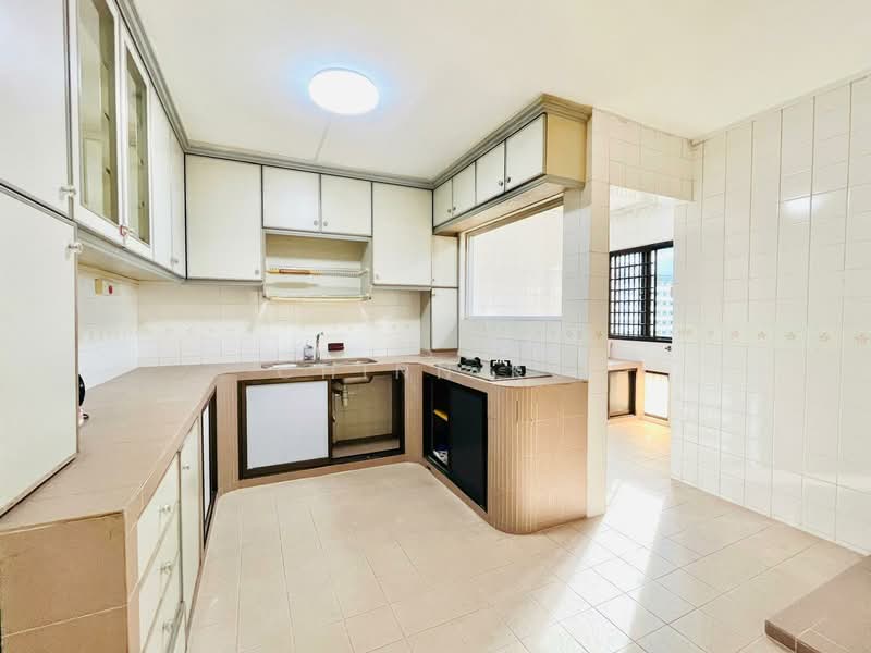 158 Pasir Ris Street 13, 158 Pasir Ris Street 13, 4 Bedrooms, 1,571 sqft, HDB Flat For Sale, by Chinn Ko, 500158727 - Kitchen - PropertyGuru.com.sg
