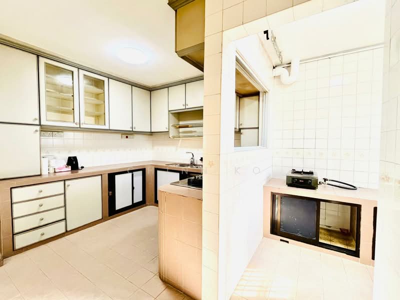 158 Pasir Ris Street 13, 158 Pasir Ris Street 13, 4 Bedrooms, 1,571 sqft, HDB Flat For Sale, by Chinn Ko, 500158727 - Kitchen - PropertyGuru.com.sg