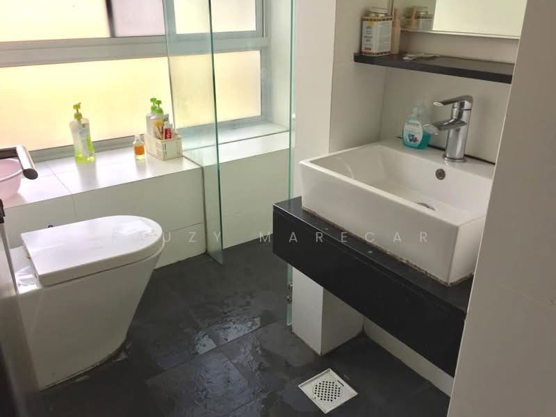 Suites @ Amber, 30 Amber Road, Room Rental, 110 sqft, Condominium For Rent, by Fauzy Marecar, 500158733 - Bathroom - PropertyGuru.com.sg