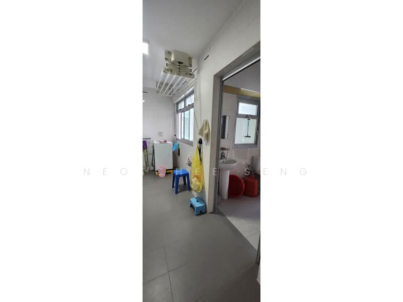 234A Sumang Lane, 234A Sumang Lane, 1 Bedroom, 505 sqft, HDB Flat For Rent, by Neo Chee Seng, 500158736 - Bathroom - PropertyGuru.com.sg