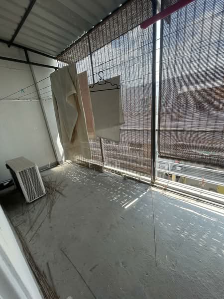 I-Lofts @ Changi, 15 Changi North Street 1, 1,100 sqft, Dormitory For Rent, by Joseph Lim, 500158739 - Balcony - CommercialGuru.com.sg