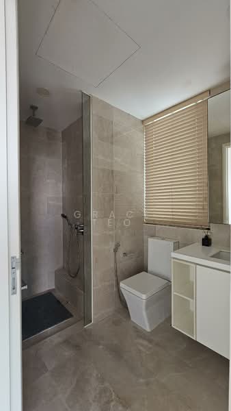 Kingsford Hillview Peak, 105 Hillview Rise, 1 Bedroom, 517 sqft, Condominium For Rent, by Grace Teo, 500158744 - Bathroom - PropertyGuru.com.sg