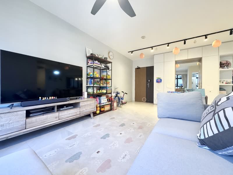 458B Sengkang West Road, 458B Sengkang West Road, 4 Bedrooms, 1,216 sqft, HDB Flat For Sale, by Shawn Low, 500158752 - Living Room - PropertyGuru.com.sg