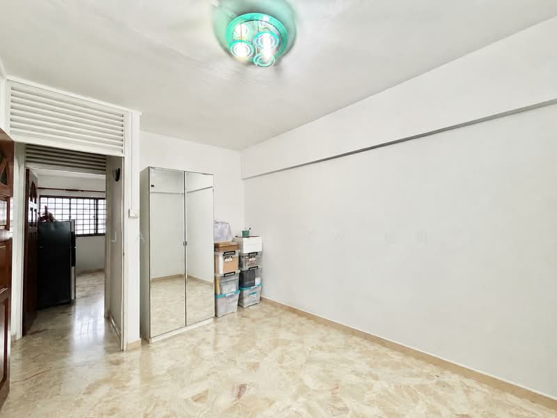 811 Tampines Avenue 4, 811 Tampines Avenue 4, 3 Bedrooms, 979 sqft, HDB Flat For Sale, by Jason Liew 俊明, 500158771 - common room  - PropertyGuru.com.sg