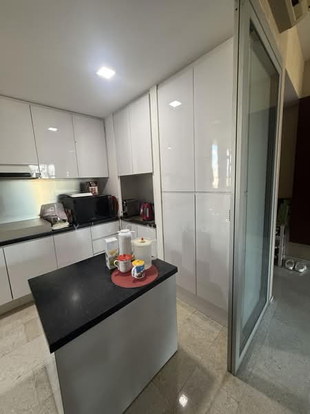 Kerrisdale, 36 Sturdee Road, 4 Bedrooms, 1,485 sqft, Condominium For Sale, by Y'von Koh, 500158772 - Kitchen - PropertyGuru.com.sg