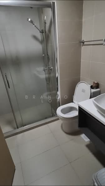Forestville, 40 Woodlands Drive 16, 3 Bedrooms, 1,250 sqft, Executive Condominium For Rent, by Brandon Loh, 500158775 - Bathroom - PropertyGuru.com.sg