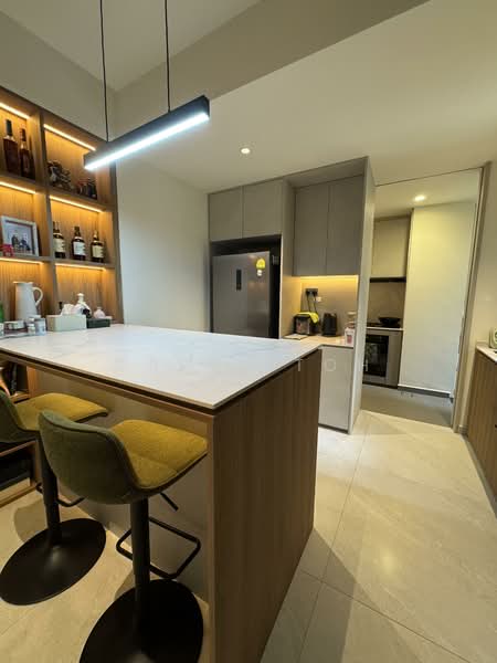 Grande Vista, 10 Cactus Drive, 3 Bedrooms, 1,647 sqft, Condominium For Sale, by Carol Toh, 500158776 - Kitchen - PropertyGuru.com.sg