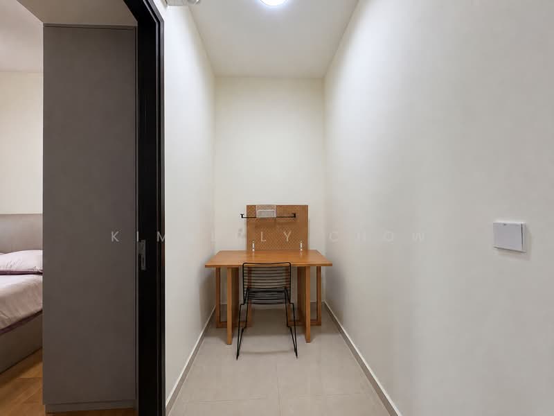 The Gazania, 11 How Sun Drive, 2 Bedrooms, 700 sqft, Condominium For Sale, by Kimberly Chow, 500158791 - Study - PropertyGuru.com.sg