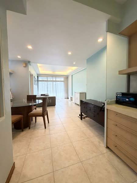 Mandarin Gardens, 5 Siglap Road, 1 Bedroom, 732 sqft, Condominium For Rent, by Nicholas Ho, 500158792 - Living Room - PropertyGuru.com.sg