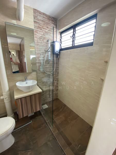 37 Telok Blangah Rise, 37 Telok Blangah Rise, 3 Bedrooms, 1,259 sqft, HDB Flat For Sale, by Low Yew Hoa (Yewhua), 500158817 - Bathroom - PropertyGuru.com.sg