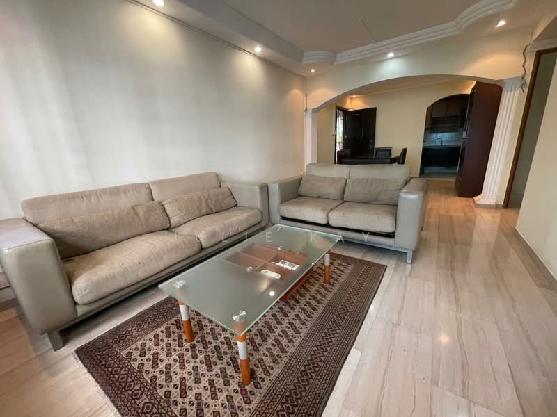 540 Jelapang Road, 540 Jelapang Road, 3 Bedrooms, 1,076 sqft, HDB Flat For Sale, by Julie Kay, 500158823 - Living Room - PropertyGuru.com.sg