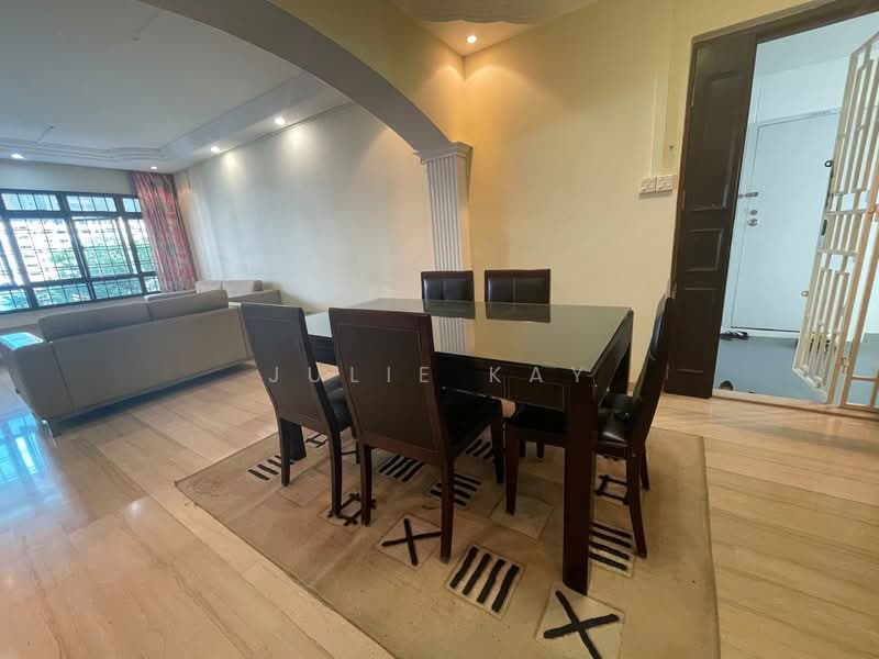 540 Jelapang Road, 540 Jelapang Road, 3 Bedrooms, 1,076 sqft, HDB Flat For Sale, by Julie Kay, 500158823 - Dining - PropertyGuru.com.sg