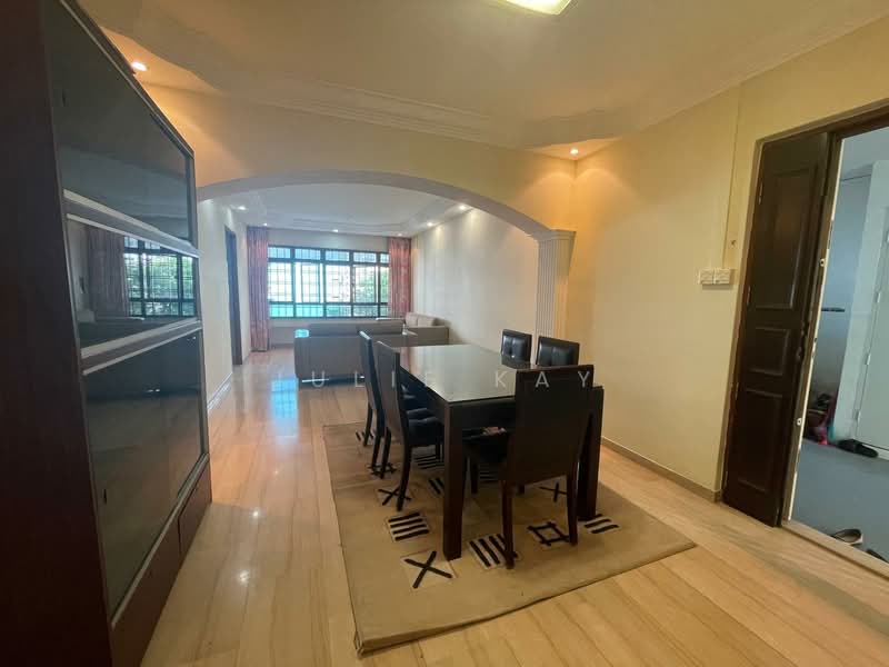 540 Jelapang Road, 540 Jelapang Road, 3 Bedrooms, 1,076 sqft, HDB Flat For Sale, by Julie Kay, 500158823 - Dining - PropertyGuru.com.sg