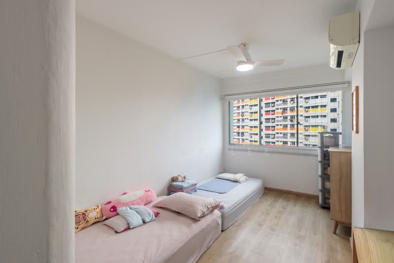 403 Serangoon Avenue 1, 403 Serangoon Avenue 1, 4 Bedrooms, 1,216 sqft, HDB Flat For Sale, by Lester Lee, 500158829 - Bedroom - PropertyGuru.com.sg