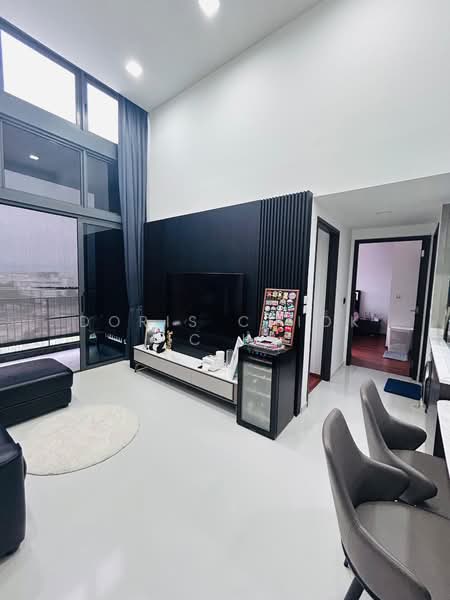 North Park Residences, 15 Yishun Central 1, 3 Bedrooms, 1,023 sqft, Condominium For Sale, by Doris Chiok C L, 500158846 - Living Room - PropertyGuru.com.sg