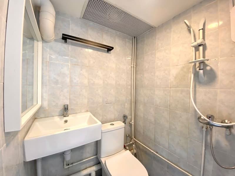 People's Park Complex, 1 Park Road, 6 Bedrooms, 1,119 sqft, Apartment For Sale, by Ssharon Loh, 500158852 - PropertyGuru.com.sg
