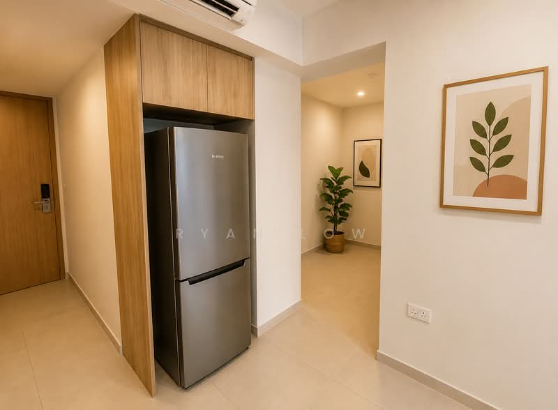 Twin VEW, 93 West Coast Vale, 1 Bedroom, 570 sqft, Condominium For Sale, by Ryan Low, 500158859 - Entrance - PropertyGuru.com.sg