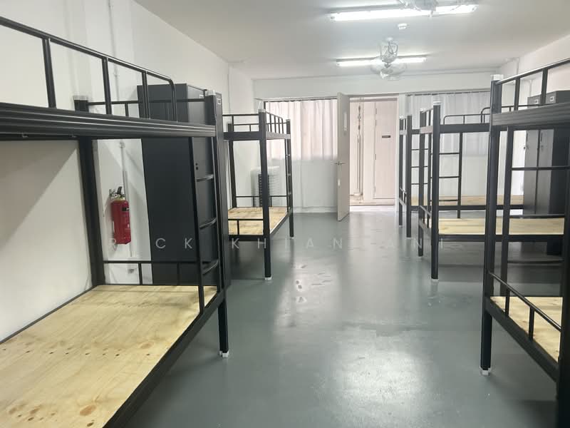 Workers Worker Domitory, , 3 Bedrooms, 1,200 sqft, Walk-up Apartment For Rent, by Rick Khiantani, 500158866 - Interior - PropertyGuru.com.sg