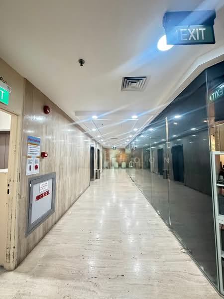 Singapore Shopping Centre, 190 Clemenceau Avenue, 1,292 sqft, Other Retail For Sale, by Low Choon Sin, 500158868 - Corridor - CommercialGuru.com.sg